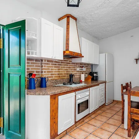 Traditional Canary House Next To The *