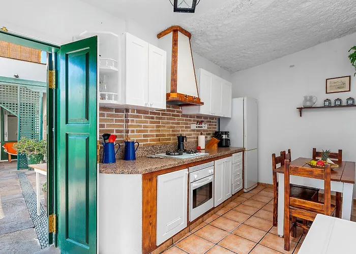 Traditional Canary House Next To The *