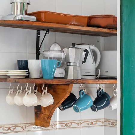 Traditional Canary House Next To The بوريس دي أبونا